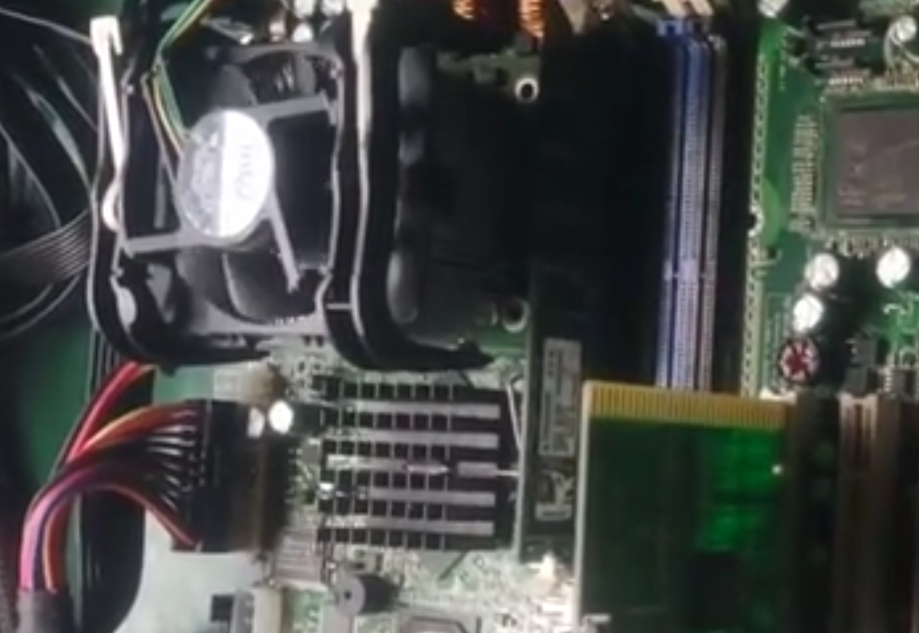 筆記本電腦主機(jī)啟動(dòng)不起來解決方法 技術(shù)資訊 第1張-成都十五維修